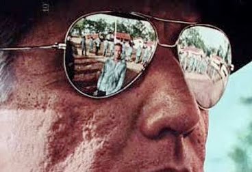 eyeluke A man wearing glasses.