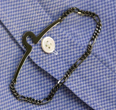 Cufflinks & shirt studs.